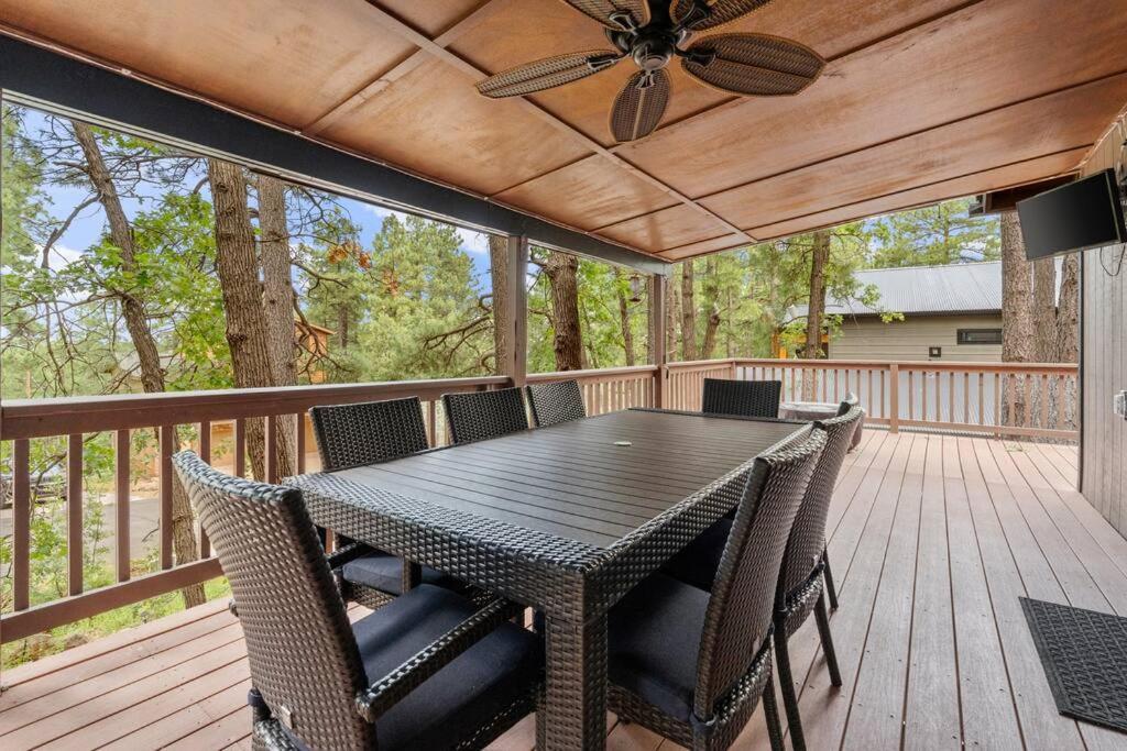 Luxury Cabin Oasis Getaway Heart Of Munds Park Exterior foto